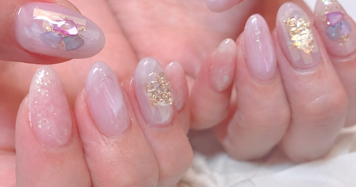新しくネイル変えました💅
